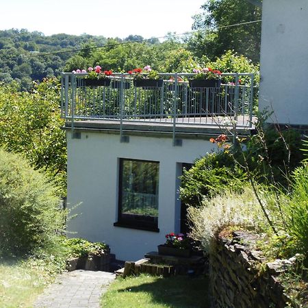 Ferienwohnung Schaefer Waldbreitbach ภายนอก รูปภาพ