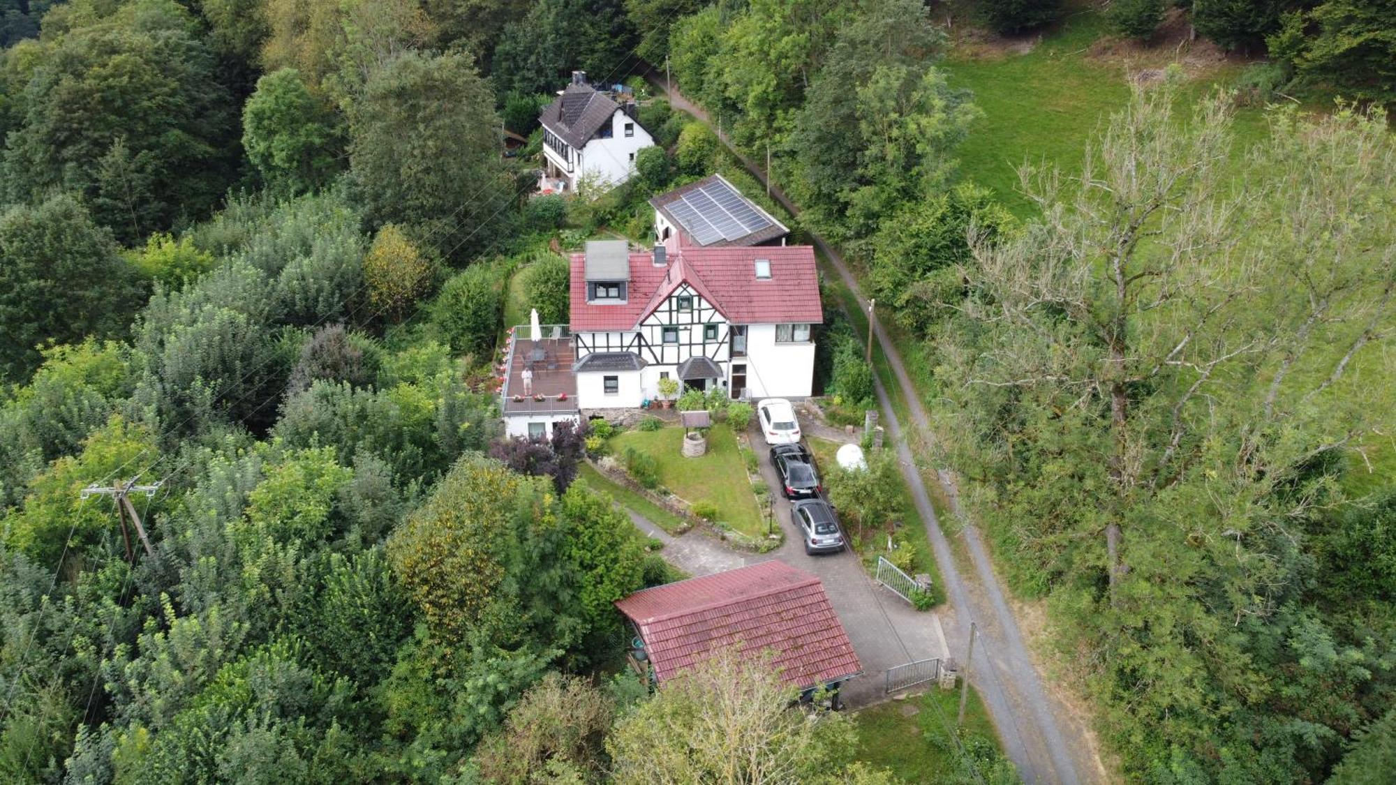 Ferienwohnung Schaefer Waldbreitbach ภายนอก รูปภาพ